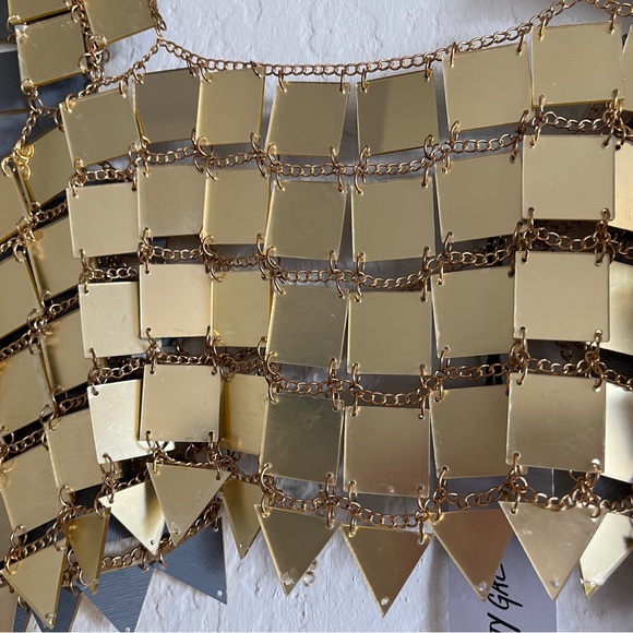 Gold square chain mail Nastygal tank top — perfect for festivals! New with tags - Picture 10 of 12